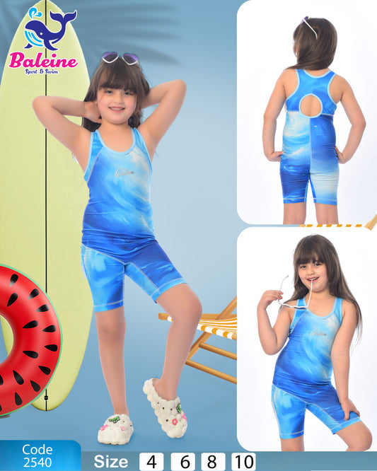 Swimsuit with top and shorts big size